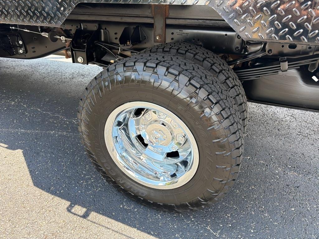 RAM 3500 Chassis Cab SLT 4WD Crew Cab 60" CA 172.4" WB 2024