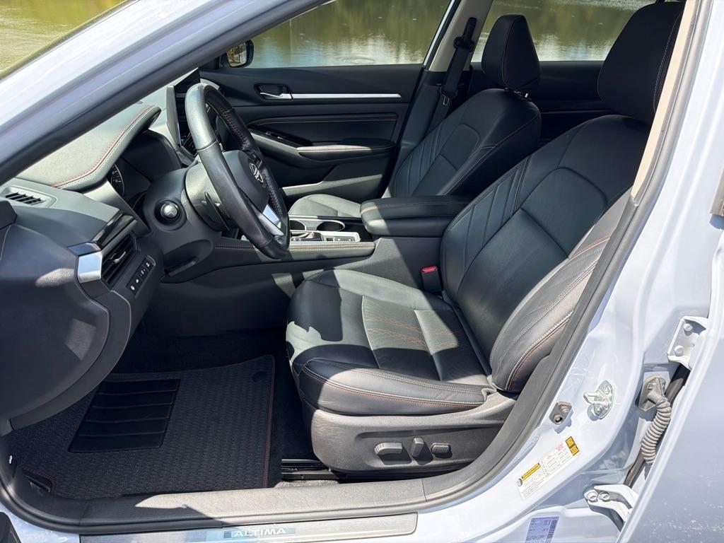 Nissan Altima 2.0 SR Sedan 2023