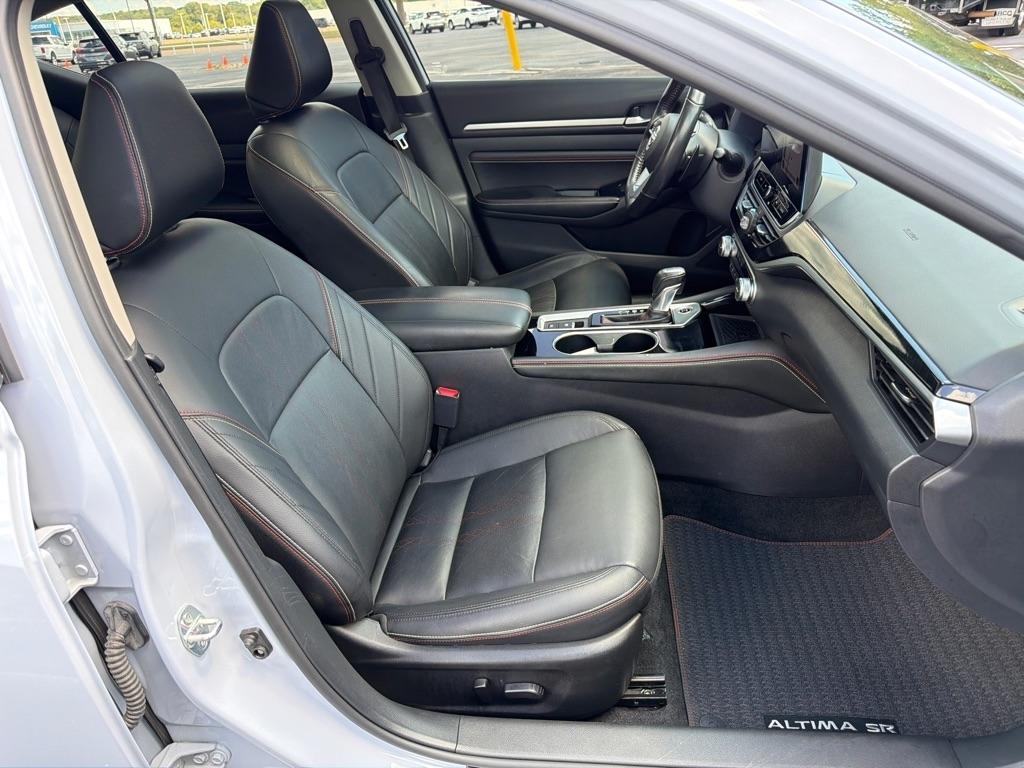 Nissan Altima 2.0 SR Sedan 2023