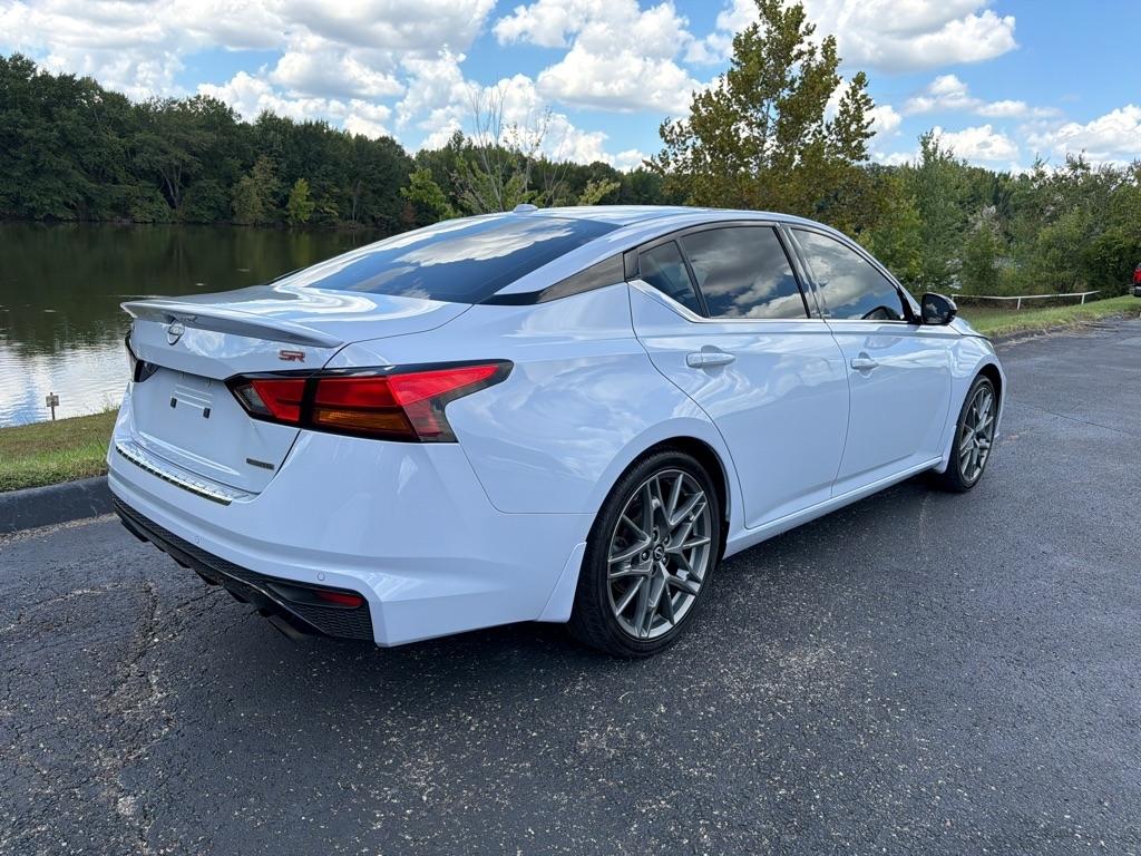 Nissan Altima 2.0 SR Sedan 2023