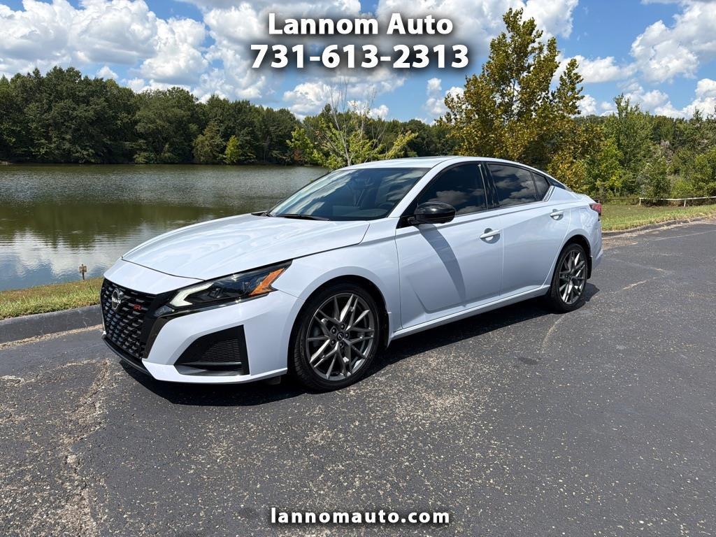 Nissan Altima 2.0 SR Sedan 2023