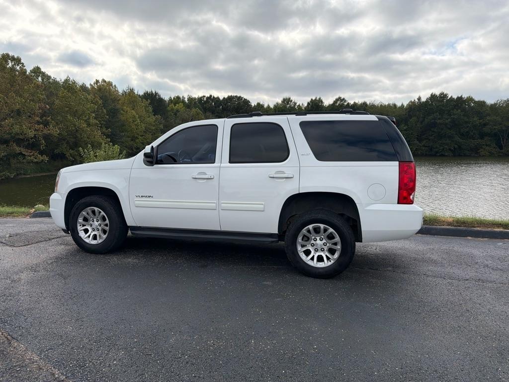GMC Yukon 2WD 4dr SLT 2014