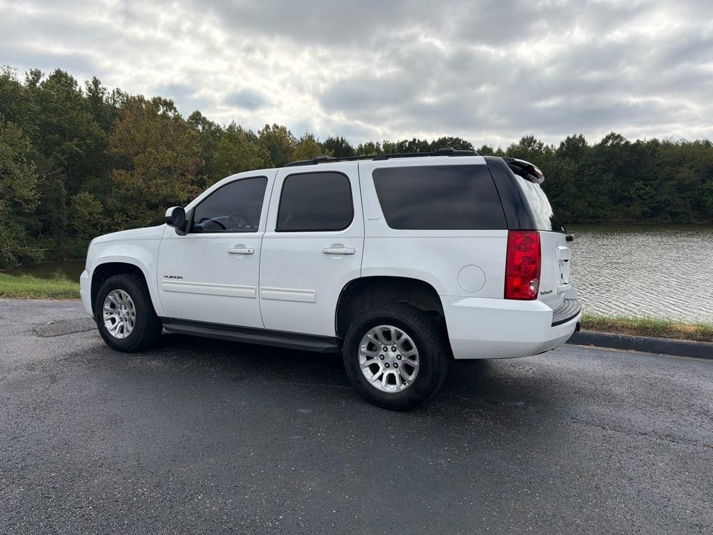 GMC Yukon 2WD 4dr SLT 2014