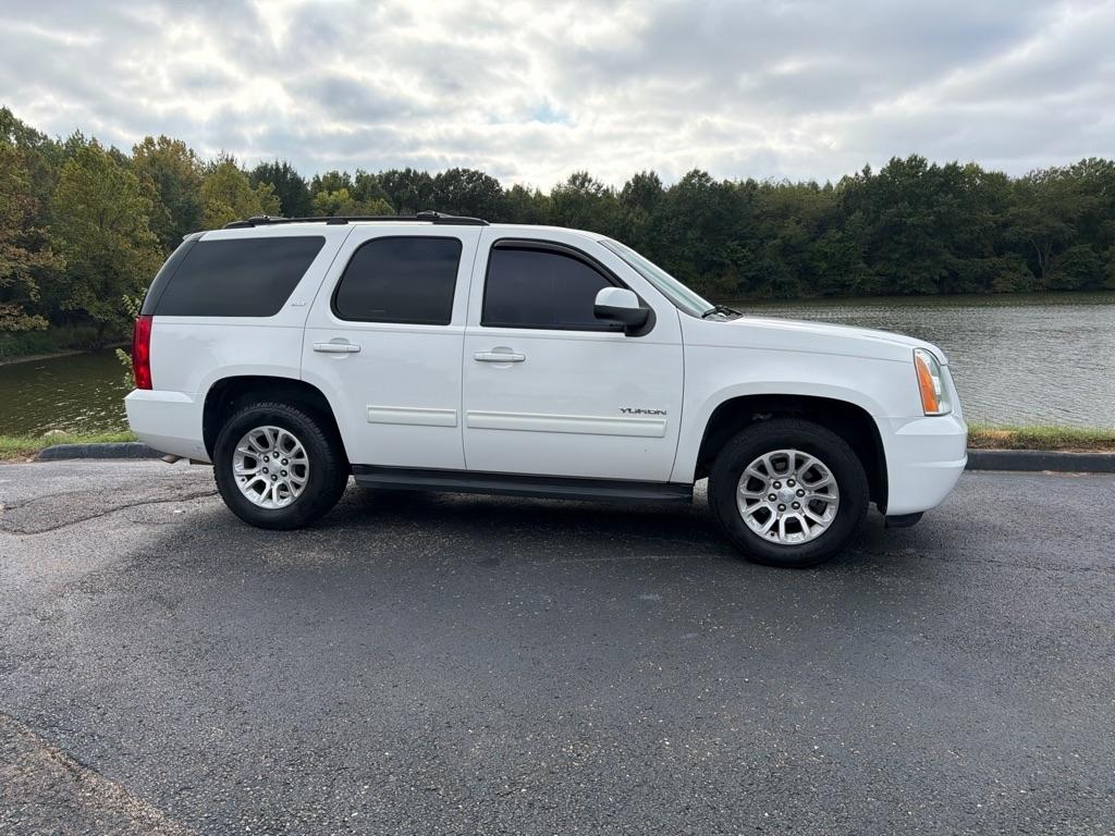 GMC Yukon 2WD 4dr SLT 2014