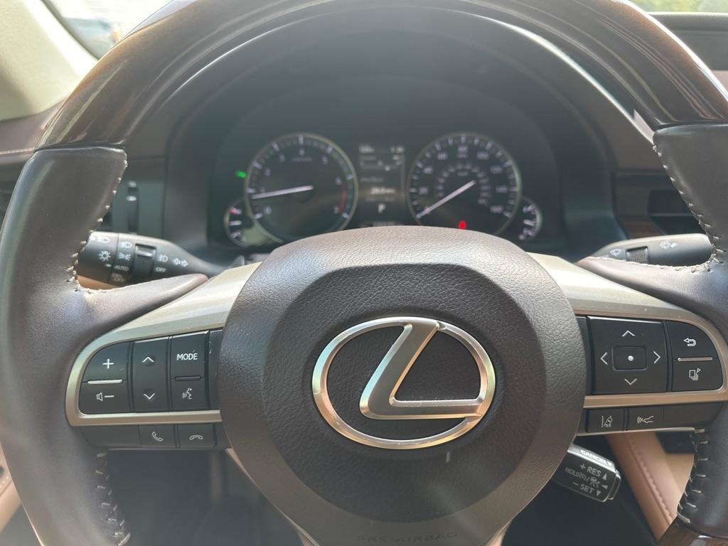 Lexus ES 350 4dr Sdn 2016