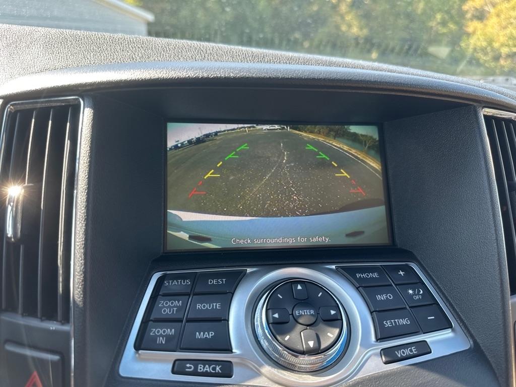 Nissan Maxima 4dr Sdn V6 CVT 3.5 SV w/Premium Pkg 2010