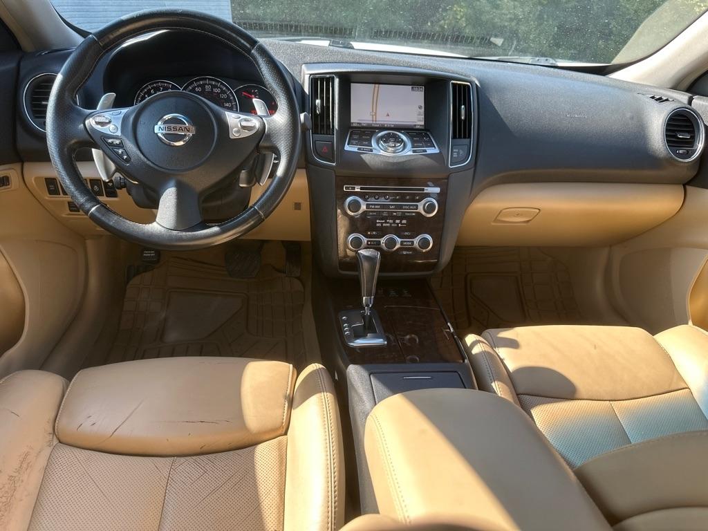 Nissan Maxima 4dr Sdn V6 CVT 3.5 SV w/Premium Pkg 2010