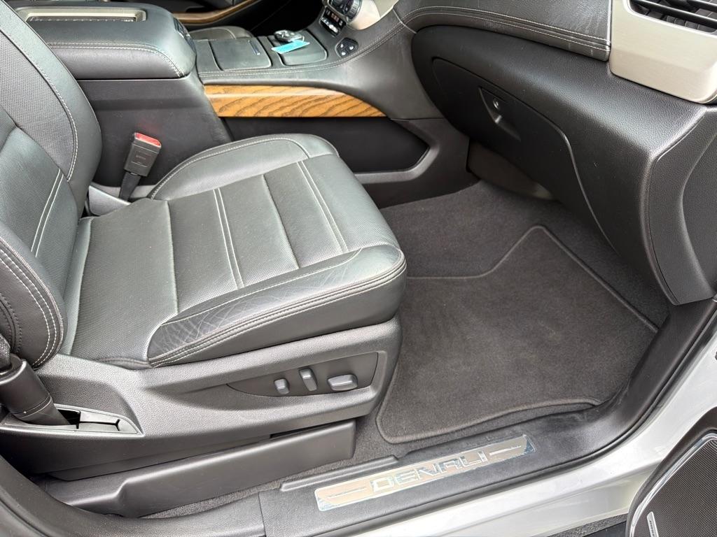 GMC Yukon 4WD 4dr Denali 2020