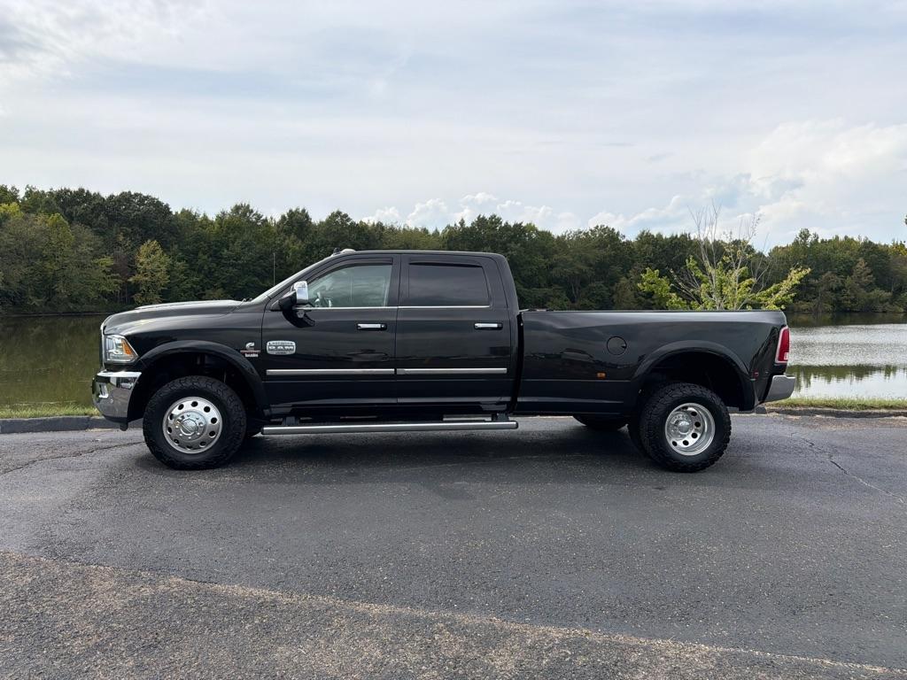 RAM 3500 Laramie Longhorn 4x4 Crew Cab 8' Box 2018