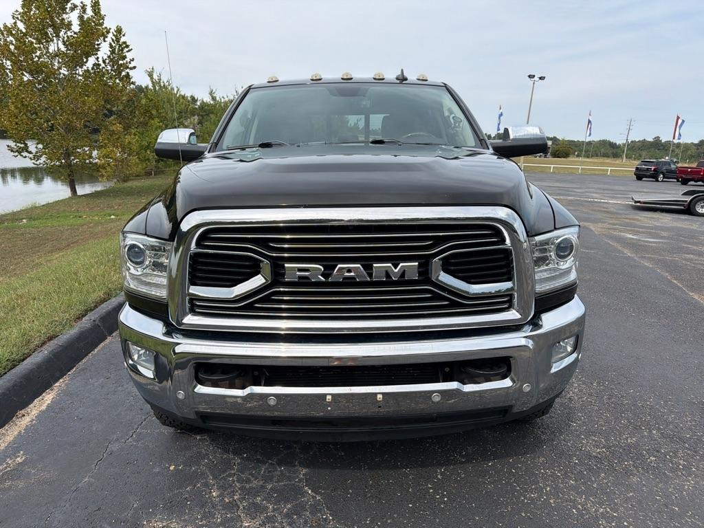 RAM 3500 Laramie Longhorn 4x4 Crew Cab 8' Box 2018