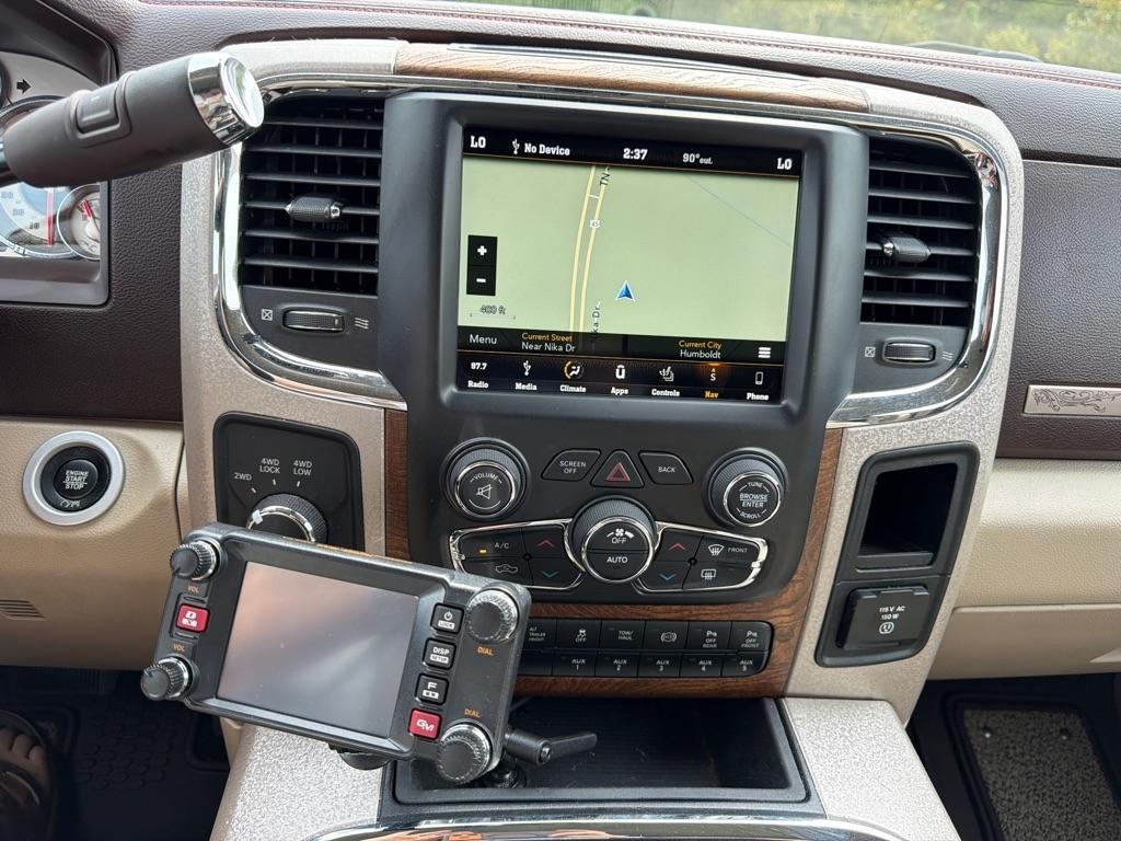 RAM 3500 Laramie Longhorn 4x4 Crew Cab 8' Box 2018