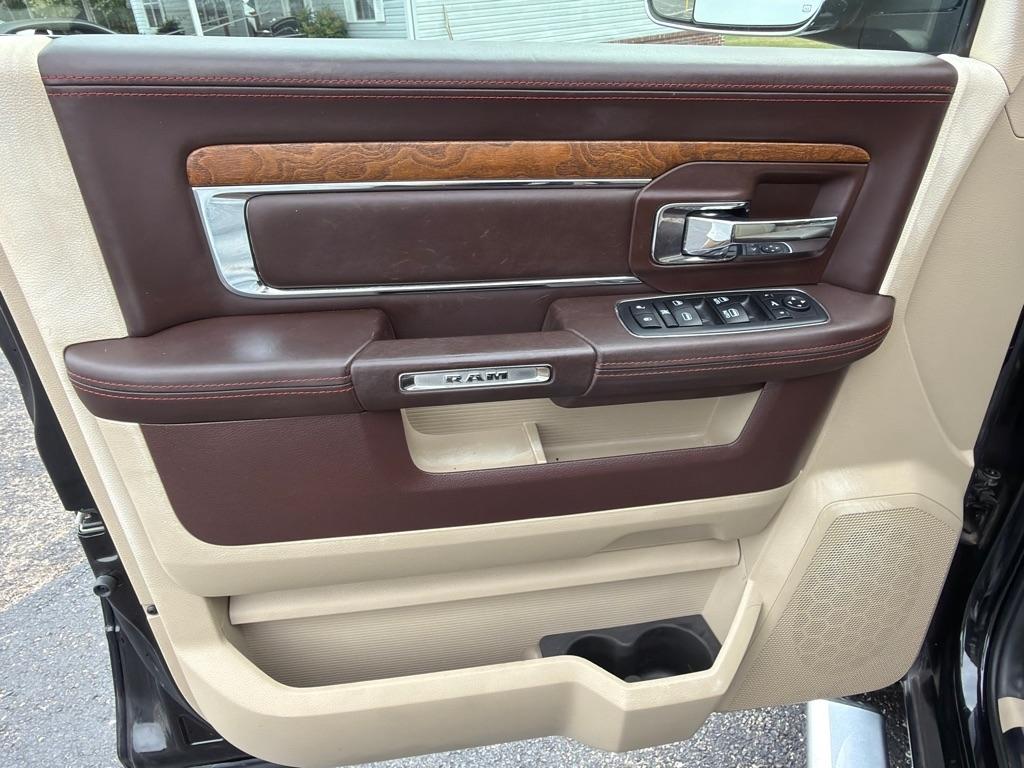 RAM 3500 Laramie Longhorn 4x4 Crew Cab 8' Box 2018