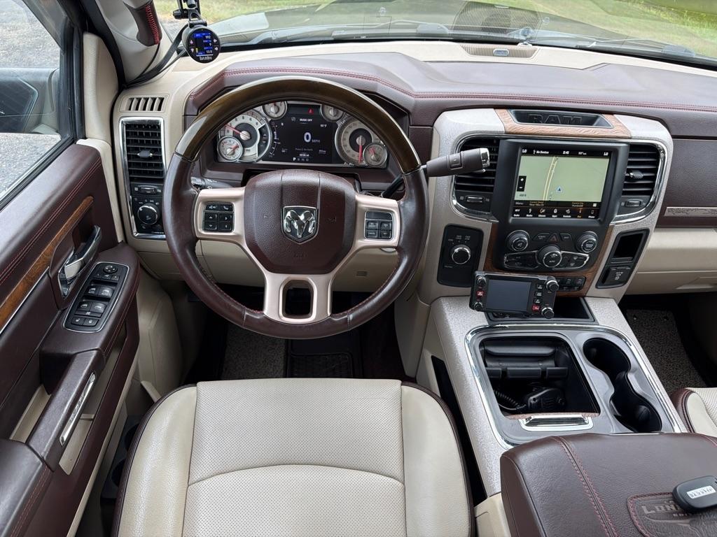 RAM 3500 Laramie Longhorn 4x4 Crew Cab 8' Box 2018