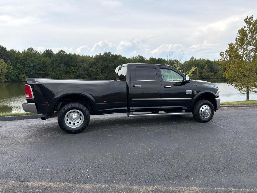 RAM 3500 Laramie Longhorn 4x4 Crew Cab 8' Box 2018