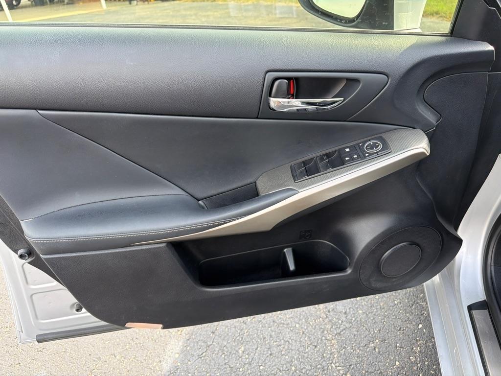 Lexus IS 250 4dr Sport Sdn AWD 2015