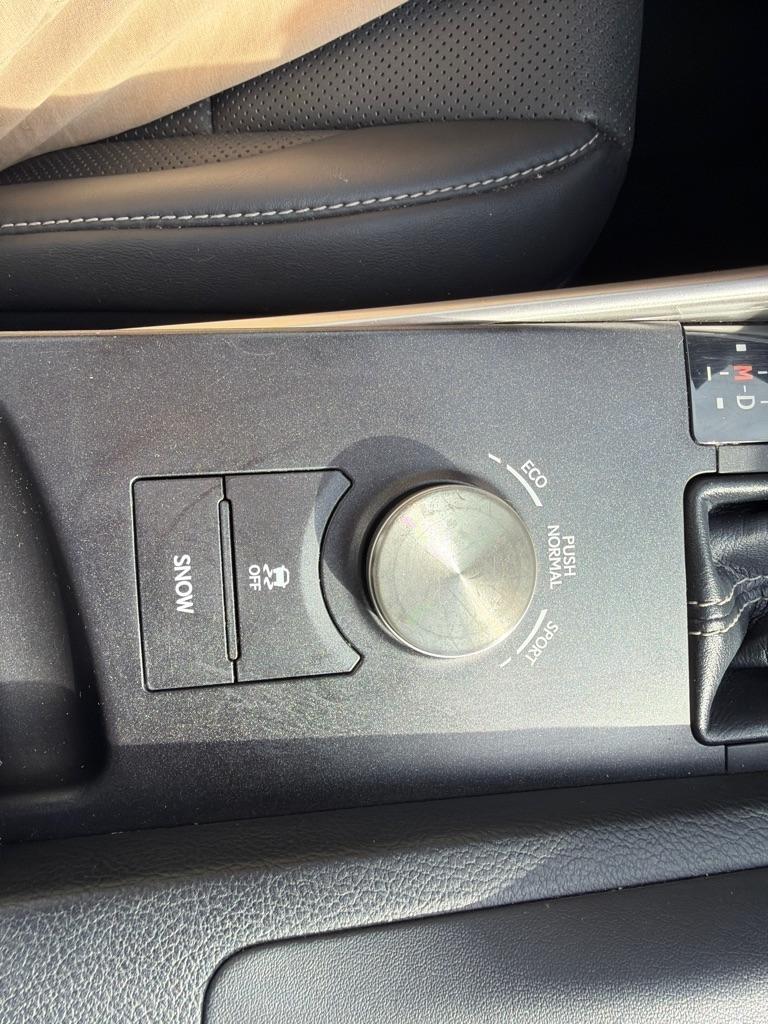 Lexus IS 250 4dr Sport Sdn AWD 2015