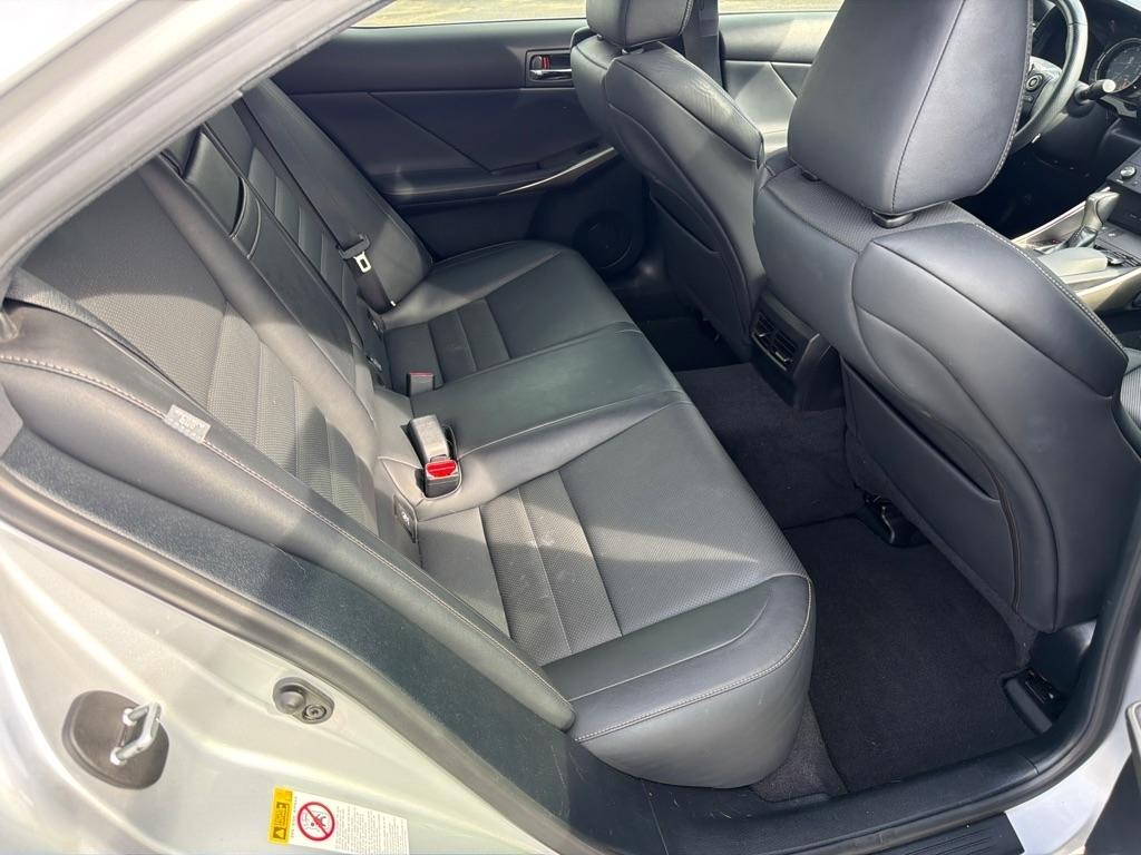Lexus IS 250 4dr Sport Sdn AWD 2015