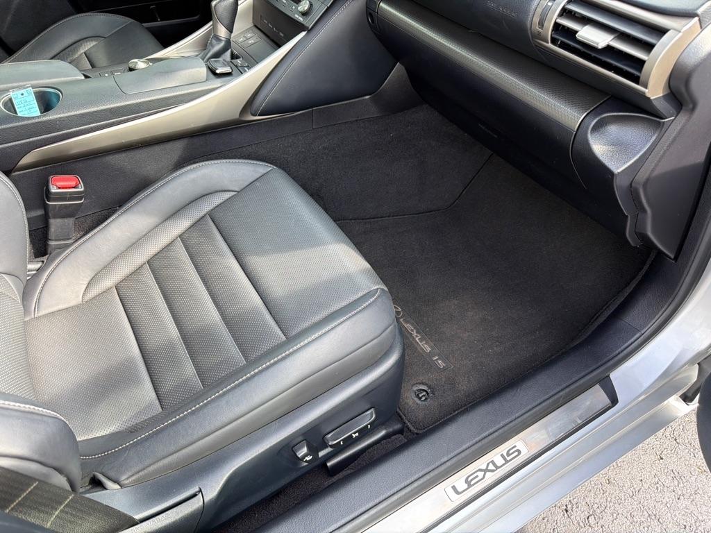 Lexus IS 250 4dr Sport Sdn AWD 2015