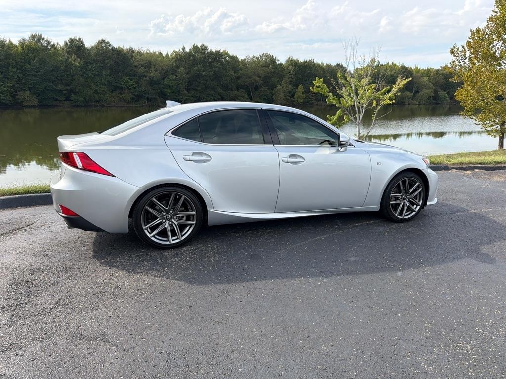 Lexus IS 250 4dr Sport Sdn AWD 2015