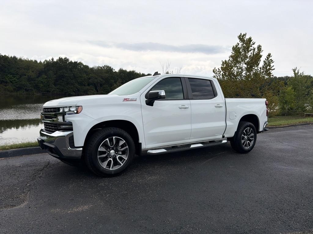 Chevrolet Silverado 1500 4WD Crew Cab 147" LT w/1LT 2021