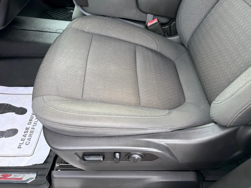 Chevrolet Silverado 1500 4WD Crew Cab 147" LT w/1LT 2021