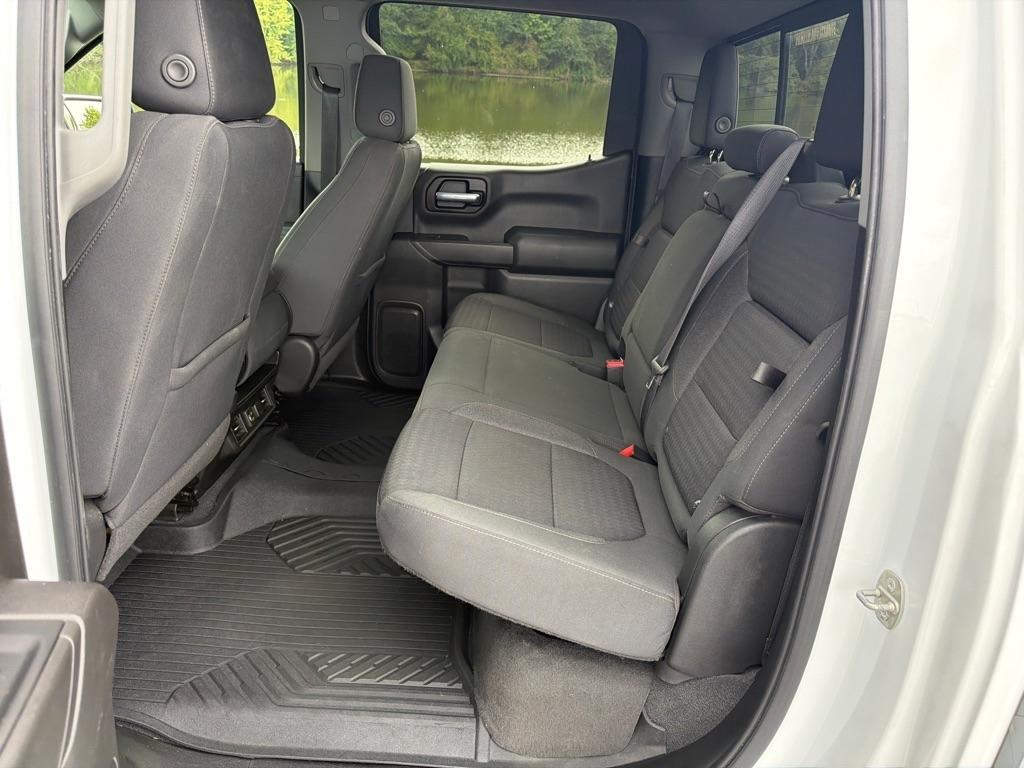 Chevrolet Silverado 1500 4WD Crew Cab 147" LT w/1LT 2021