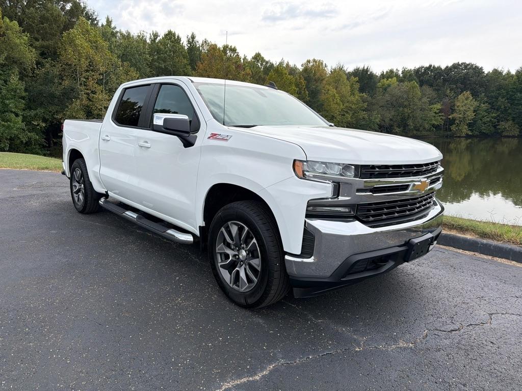 Chevrolet Silverado 1500 4WD Crew Cab 147" LT w/1LT 2021