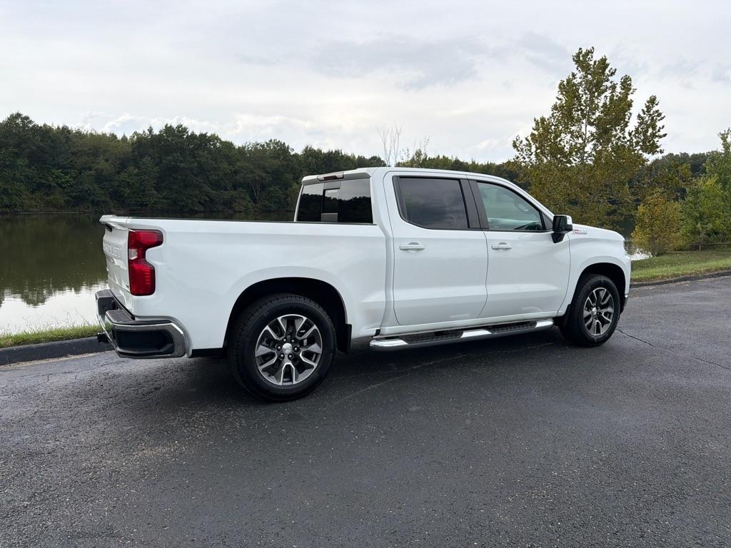 Chevrolet Silverado 1500 4WD Crew Cab 147" LT w/1LT 2021