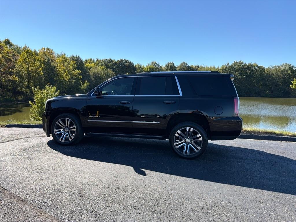 GMC Yukon 2WD 4dr Denali 2019