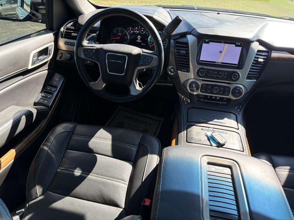 GMC Yukon 2WD 4dr Denali 2019