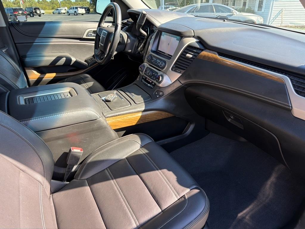 GMC Yukon 2WD 4dr Denali 2019
