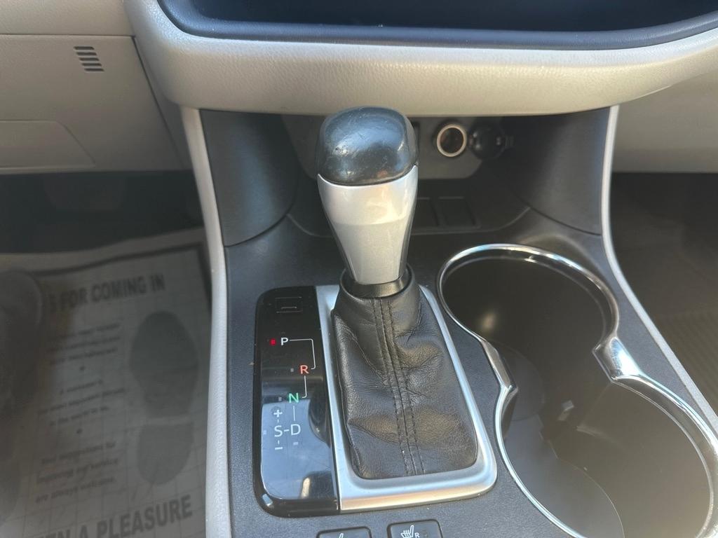 Toyota Highlander XLE V6 FWD (Natl) 2017