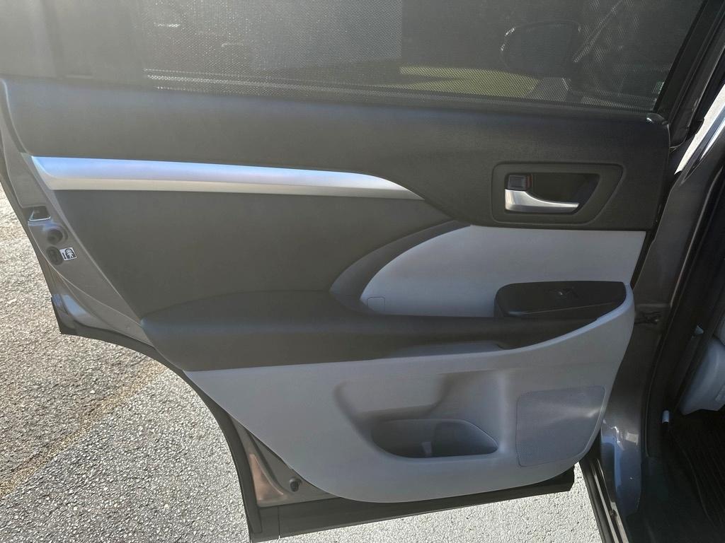 Toyota Highlander XLE V6 FWD (Natl) 2017