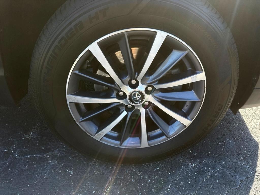 Toyota Highlander XLE V6 FWD (Natl) 2017