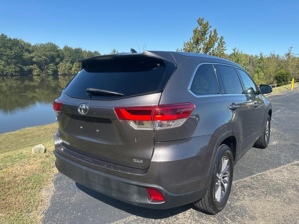 Toyota Highlander XLE V6 FWD (Natl) 2017