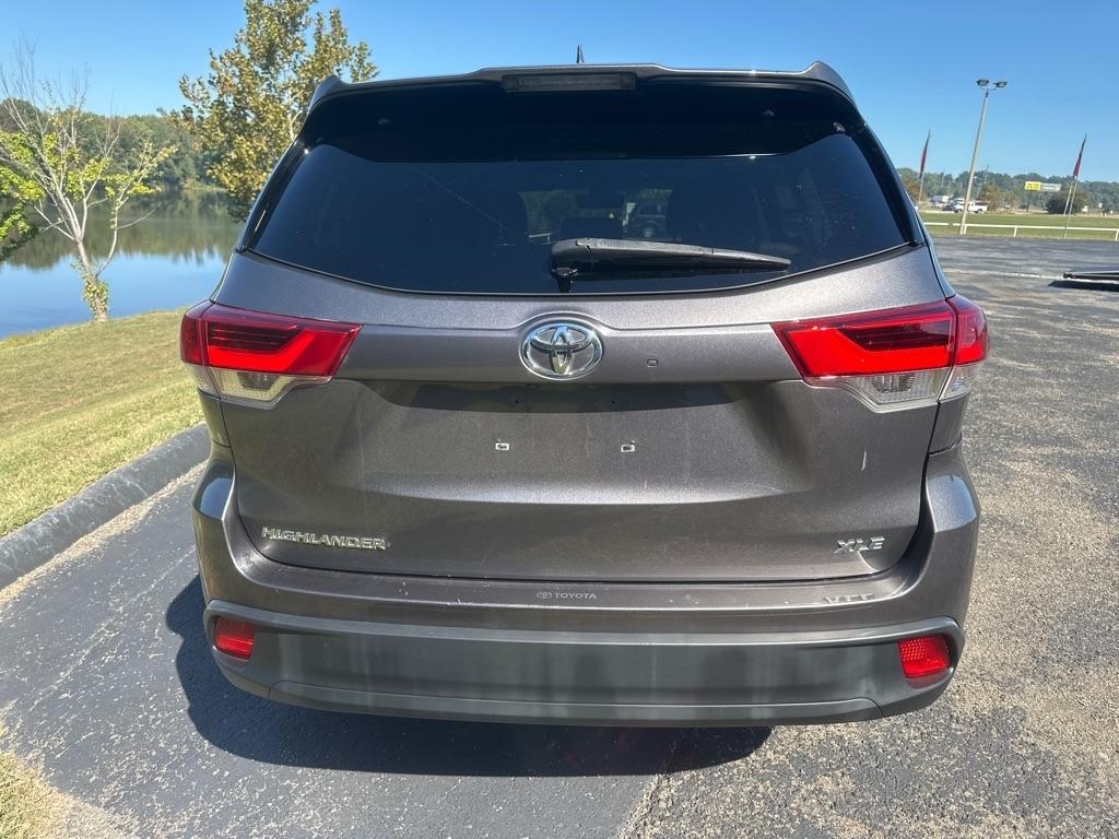 Toyota Highlander XLE V6 FWD (Natl) 2017