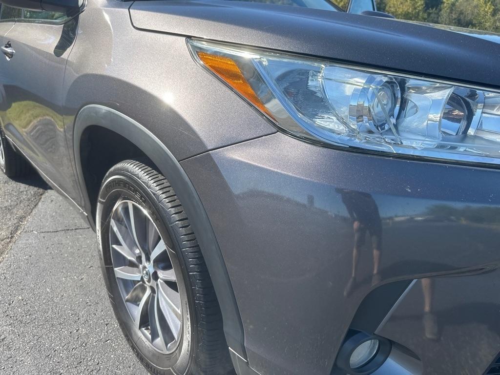 Toyota Highlander XLE V6 FWD (Natl) 2017