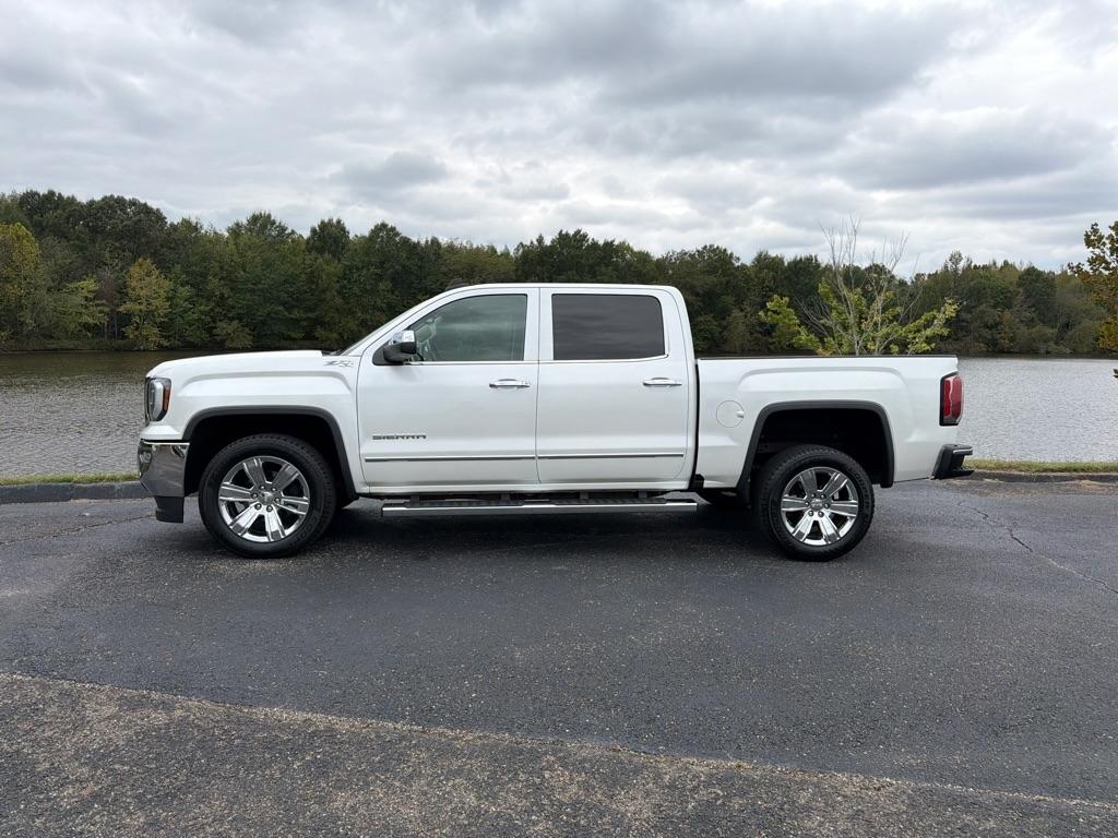 GMC Sierra 1500 4WD Crew Cab 143.5" SLT 2018