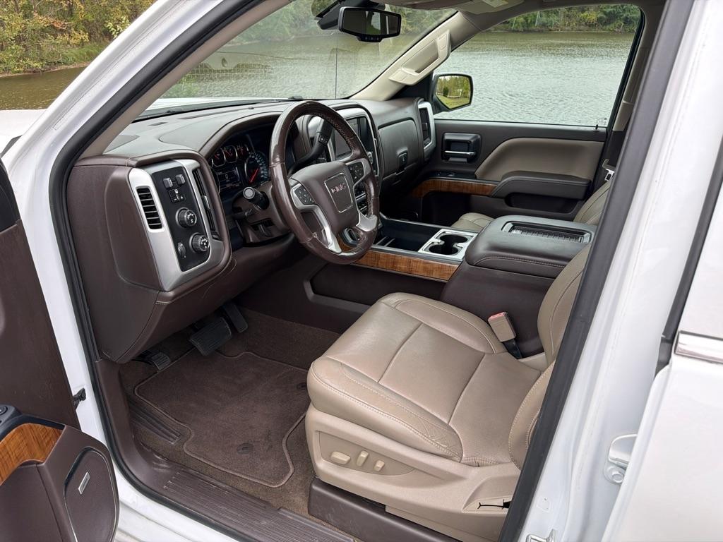 GMC Sierra 1500 4WD Crew Cab 143.5" SLT 2018