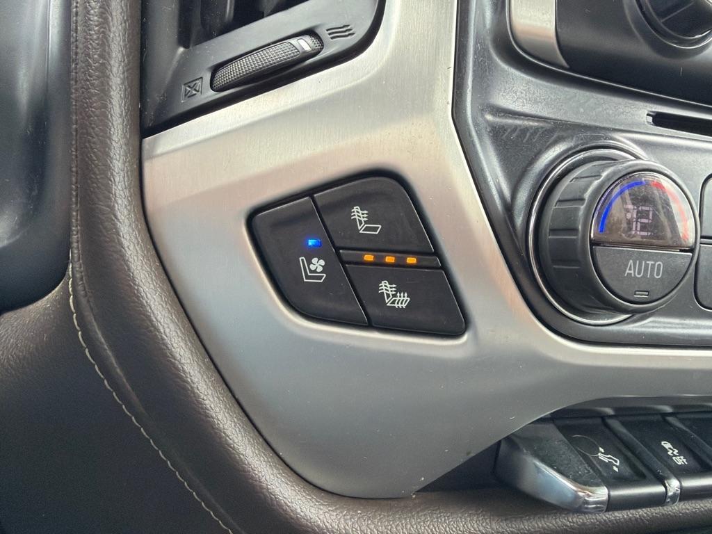 GMC Sierra 1500 4WD Crew Cab 143.5" SLT 2018
