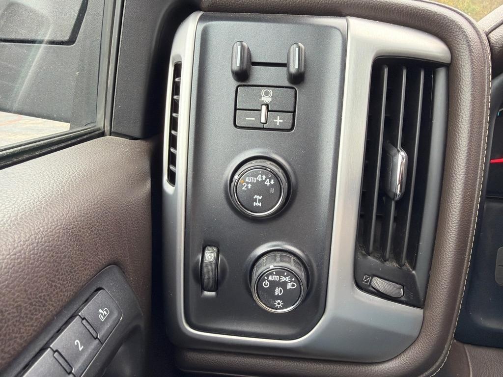 GMC Sierra 1500 4WD Crew Cab 143.5" SLT 2018