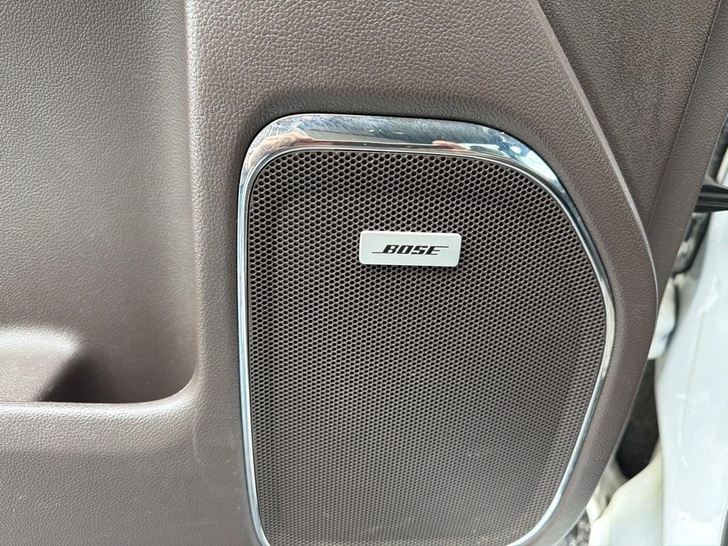 GMC Sierra 1500 4WD Crew Cab 143.5" SLT 2018