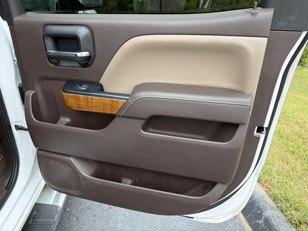 GMC Sierra 1500 4WD Crew Cab 143.5" SLT 2018