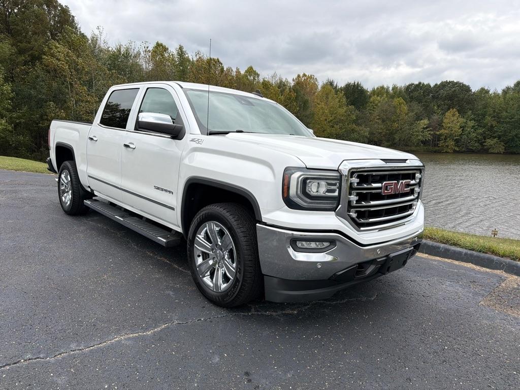 GMC Sierra 1500 4WD Crew Cab 143.5" SLT 2018