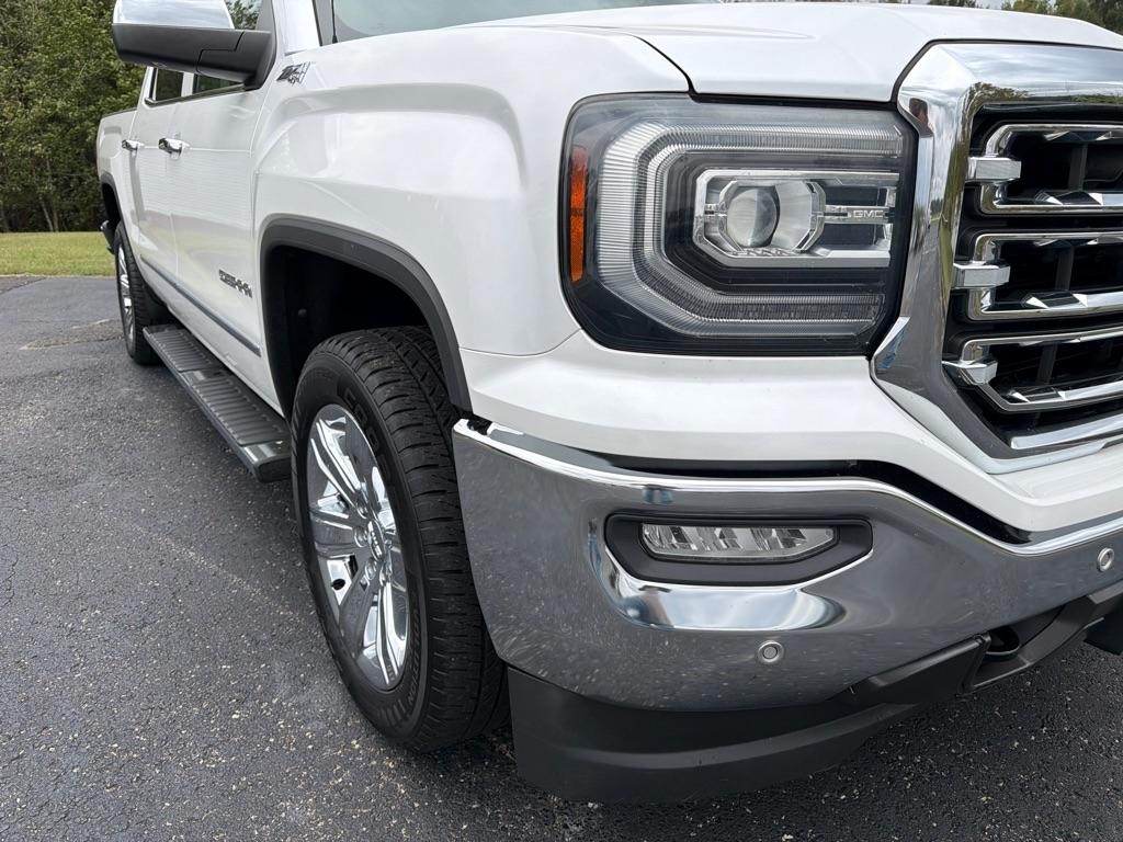 GMC Sierra 1500 4WD Crew Cab 143.5" SLT 2018