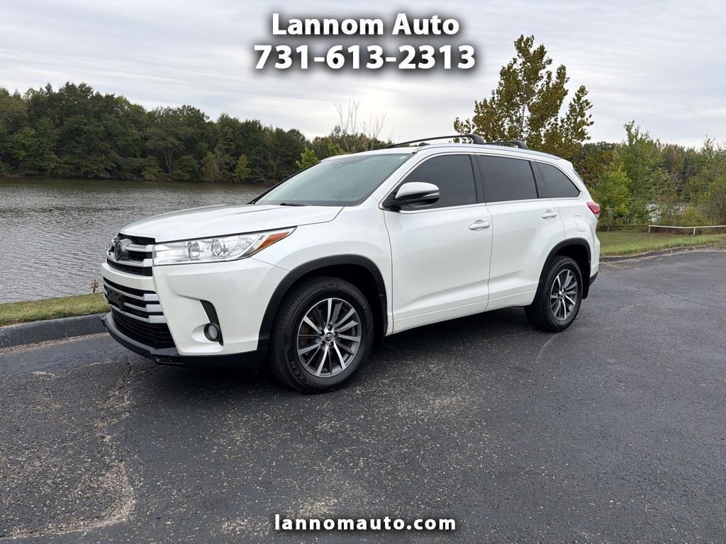 Toyota Highlander XLE V6 AWD (Natl) 2017