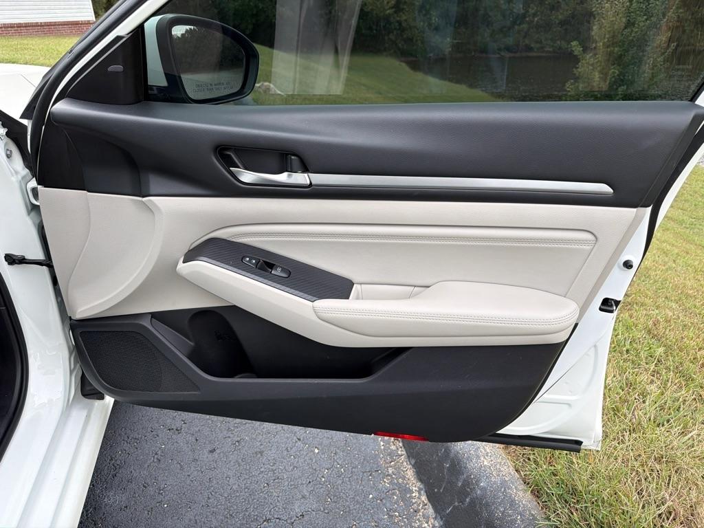 Nissan Altima 2.5 SL Sedan 2019