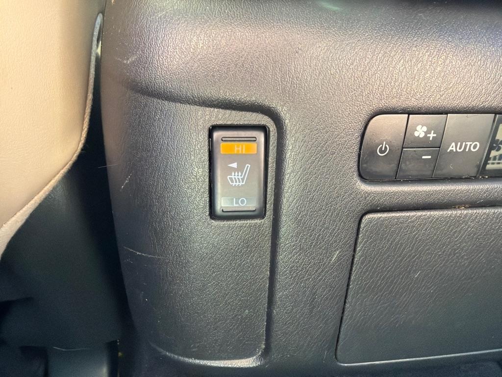 Nissan Armada 4x2 Platinum 2022