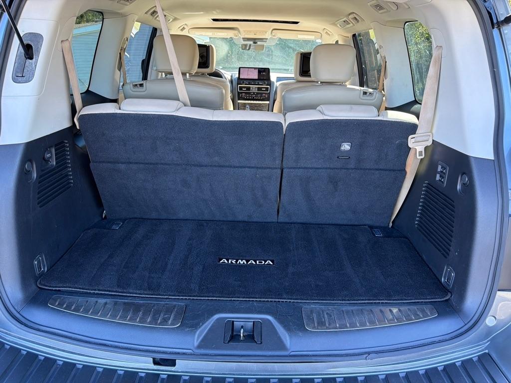 Nissan Armada 4x2 Platinum 2022