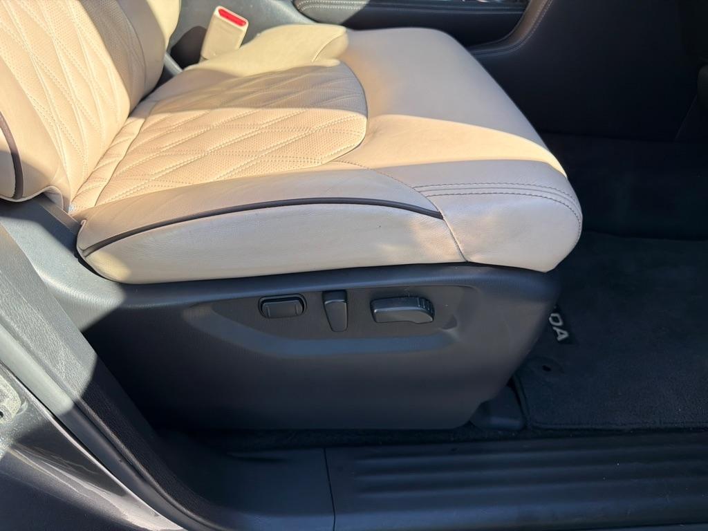 Nissan Armada 4x2 Platinum 2022